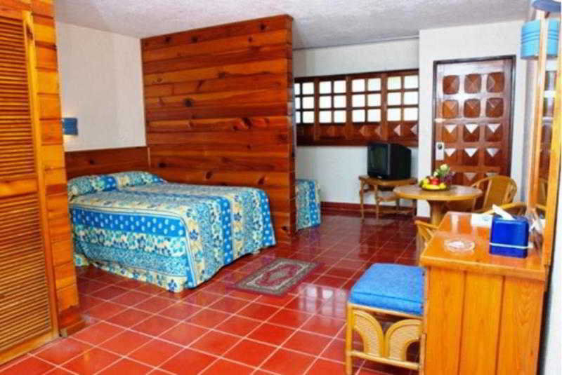 Suites Colonial Косумель Экстерьер фото